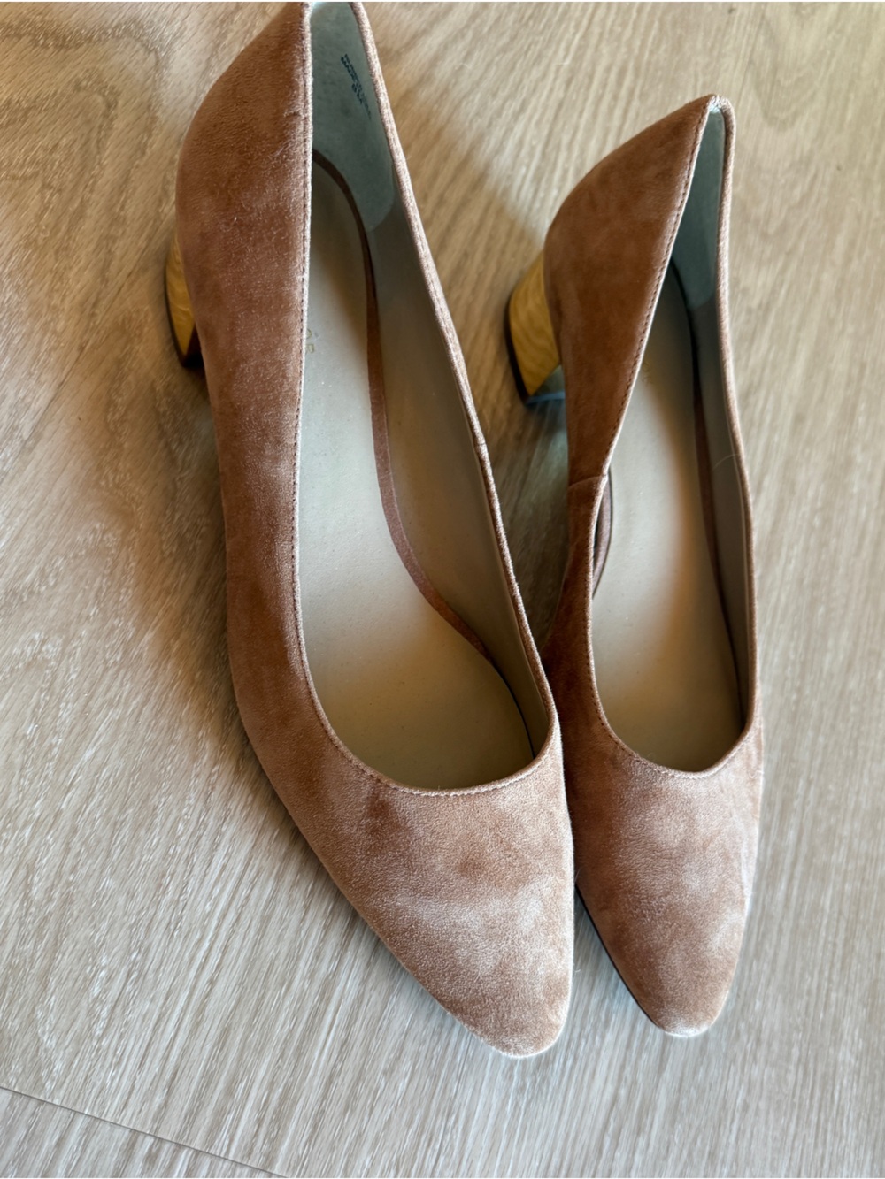 Ann Taylor Mid Block Heel Suede Pumps 1.5” Heel